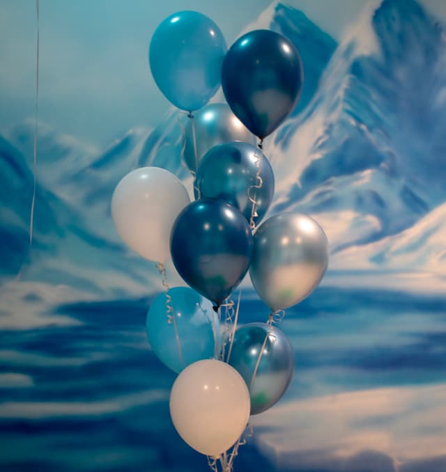 Colorful balloon bouquet