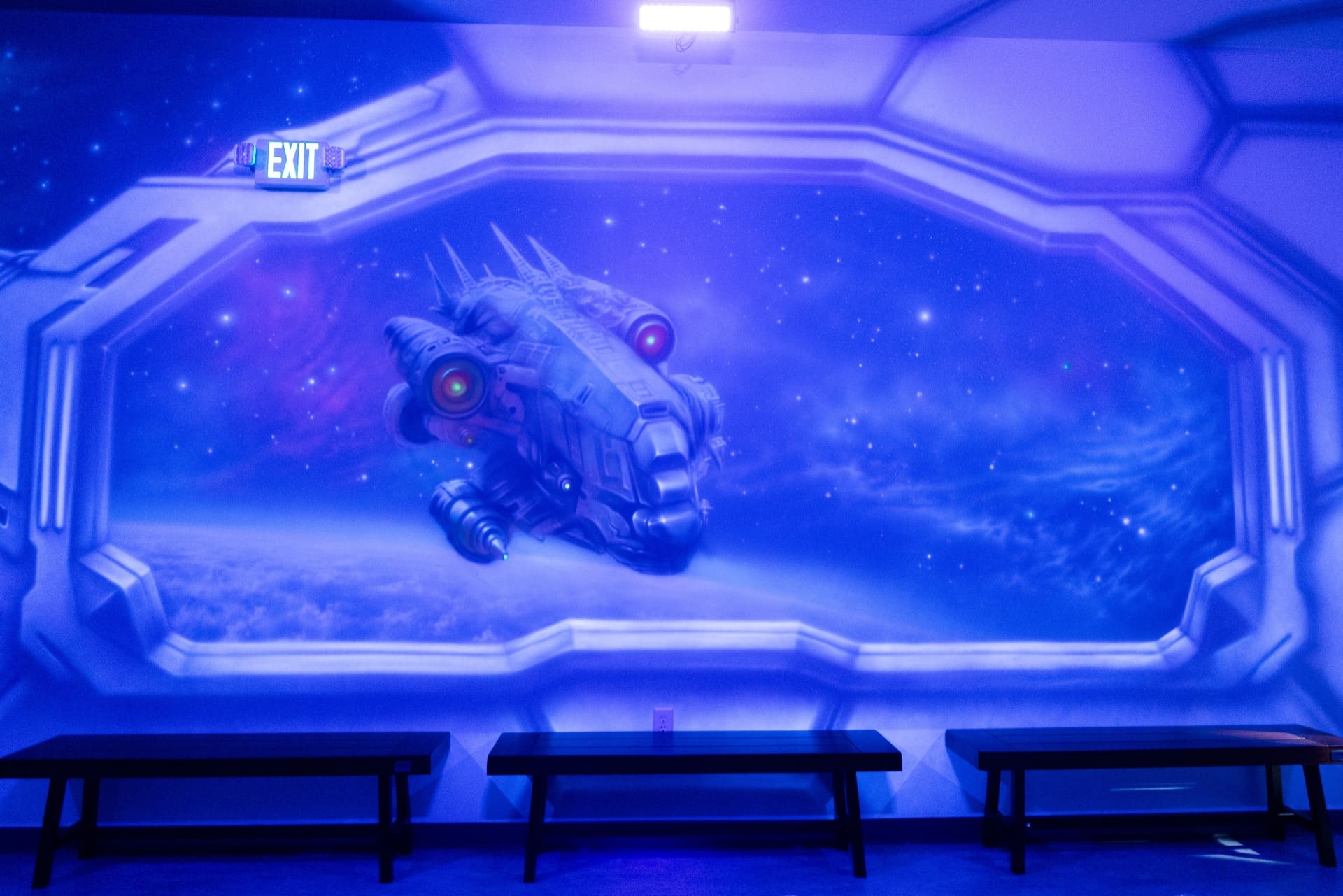 Space party room, photo 5 of 8
