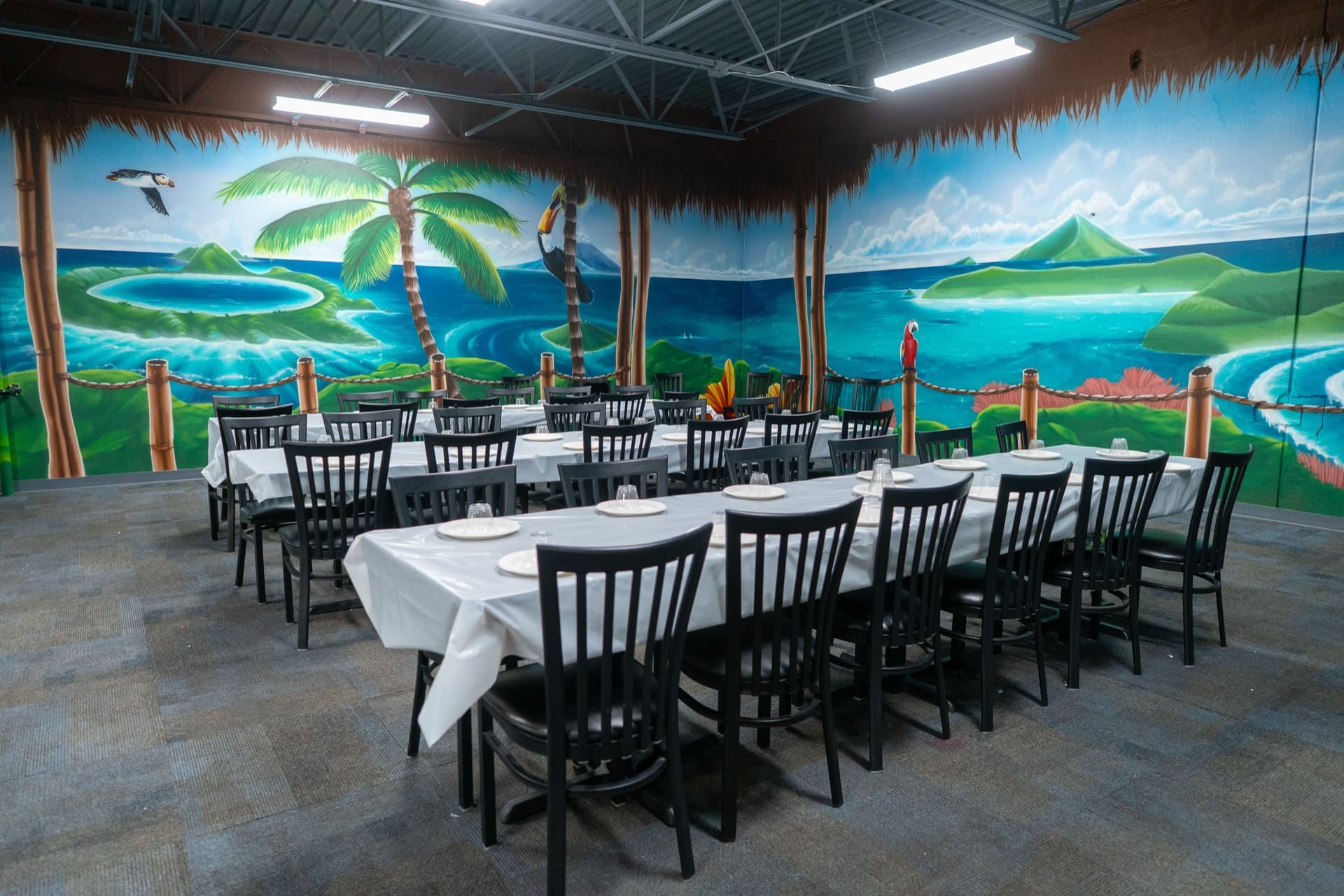 Celebration party room, photo 1 of 5