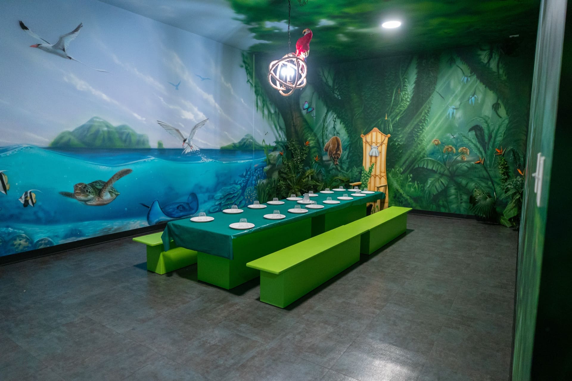 Island party room, photo 2 of 5
