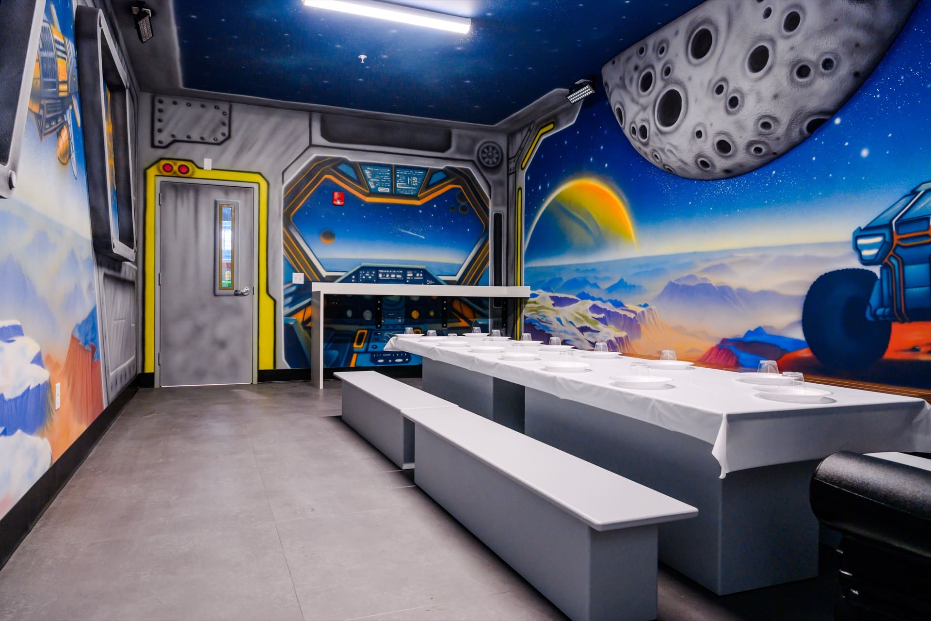 Space party room, photo 1 of 8
