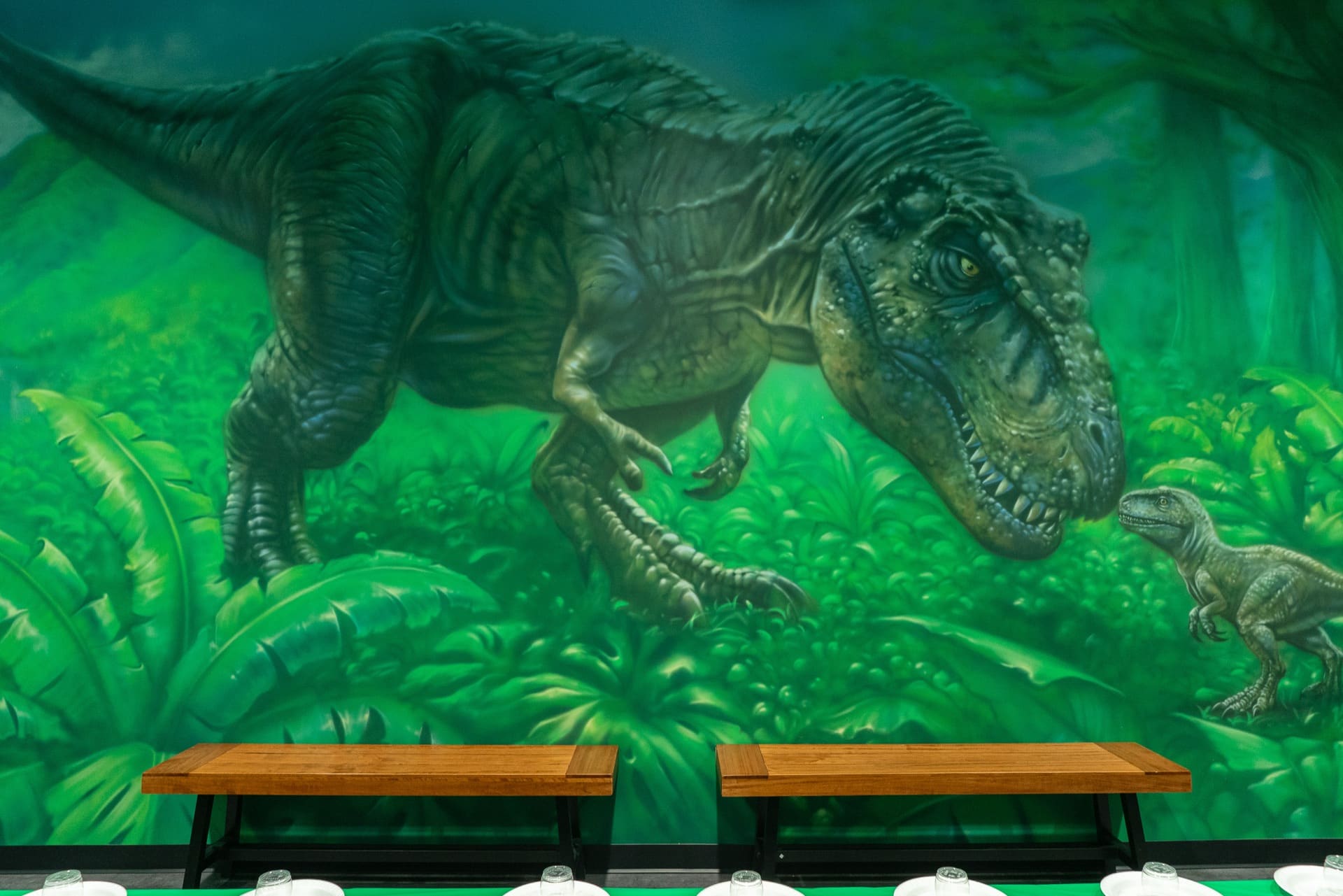 Dinosaur party room, photo 4 of 8