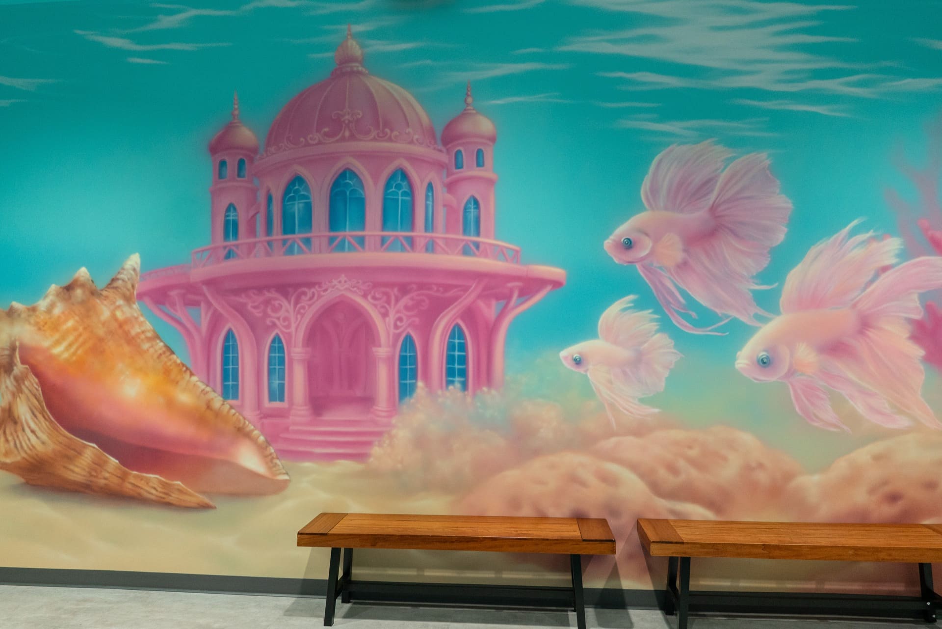 Mermaid party room, photo 6 of 7