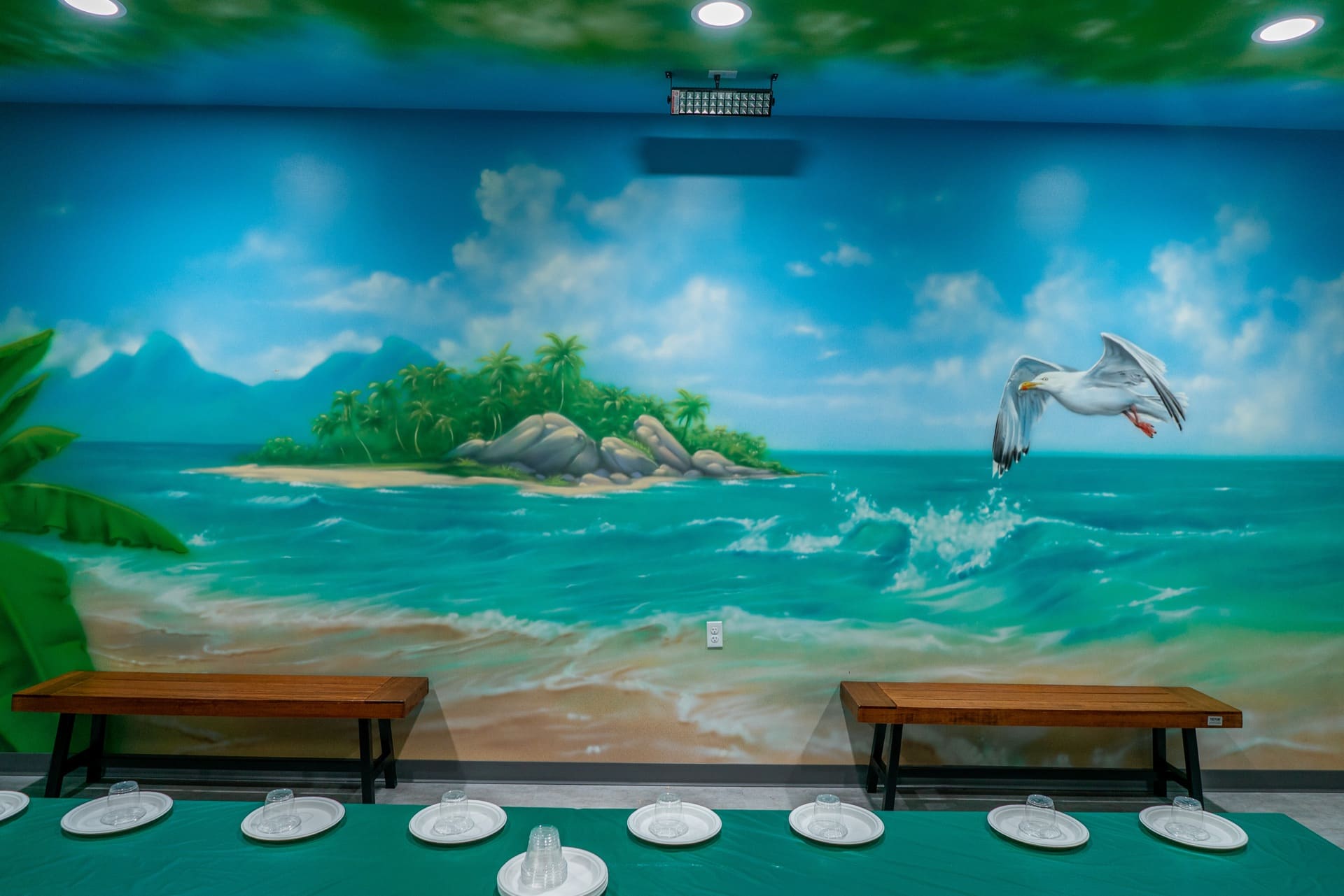Jungle party room, photo 7 of 7