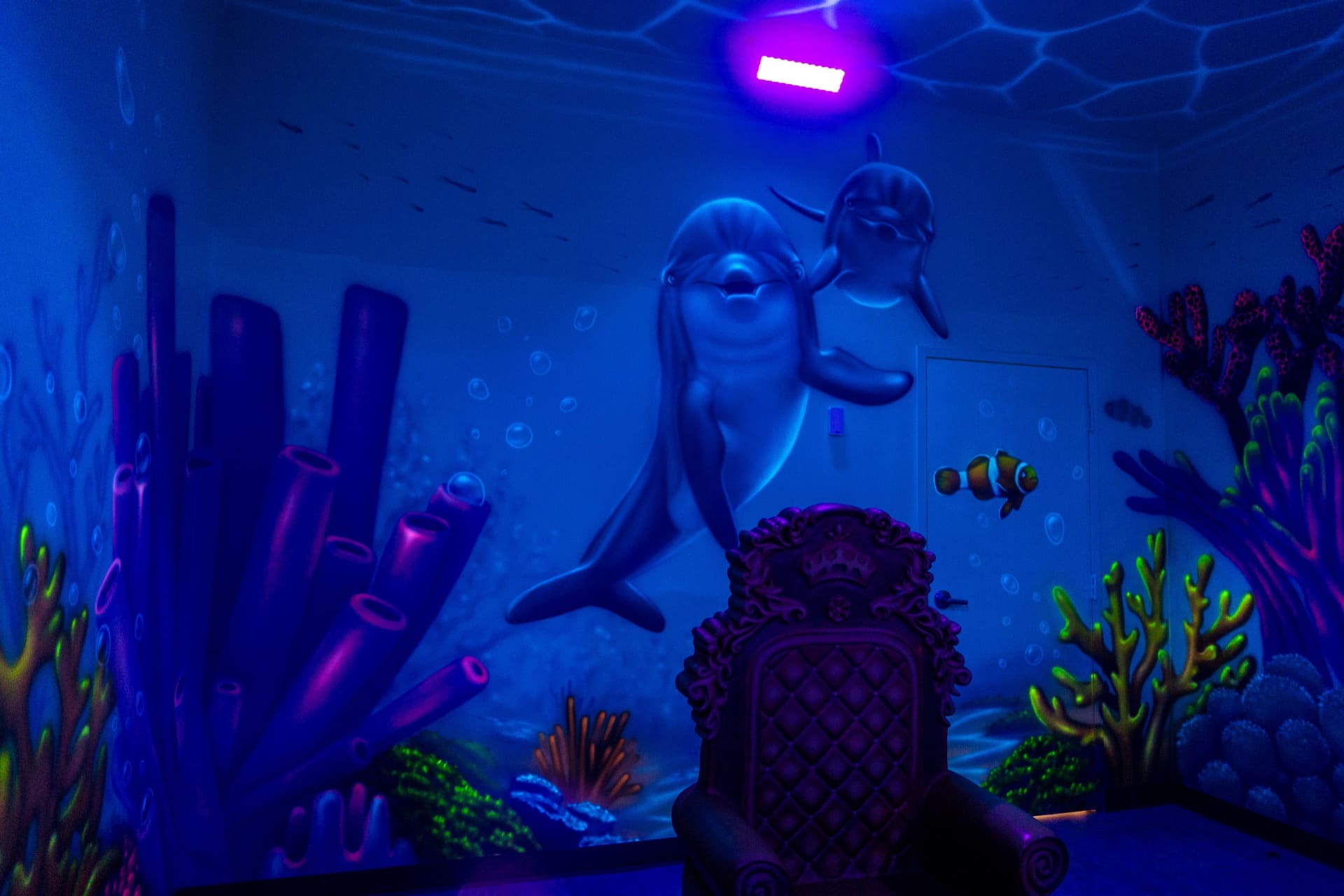 Deep Sea party room, photo 7 of 11