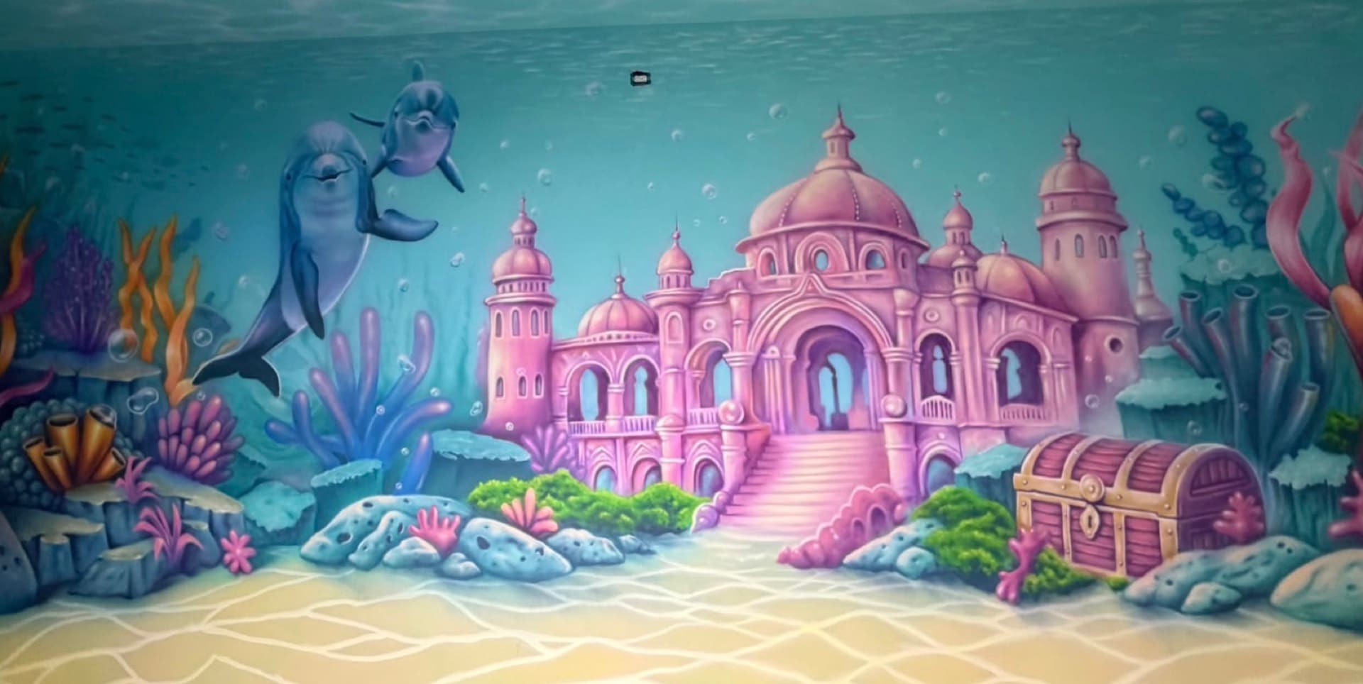 Mermaid party room, photo 3 of 4