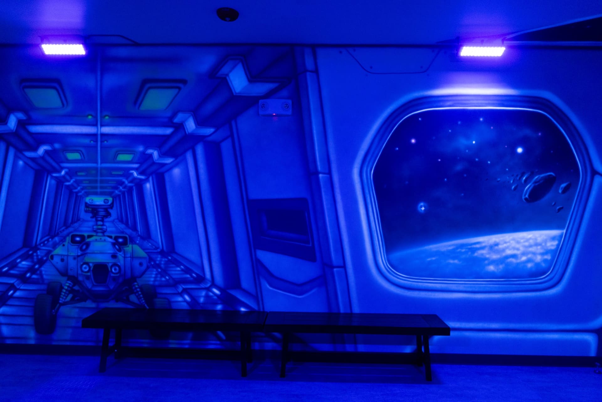 Space party room, photo 8 of 9