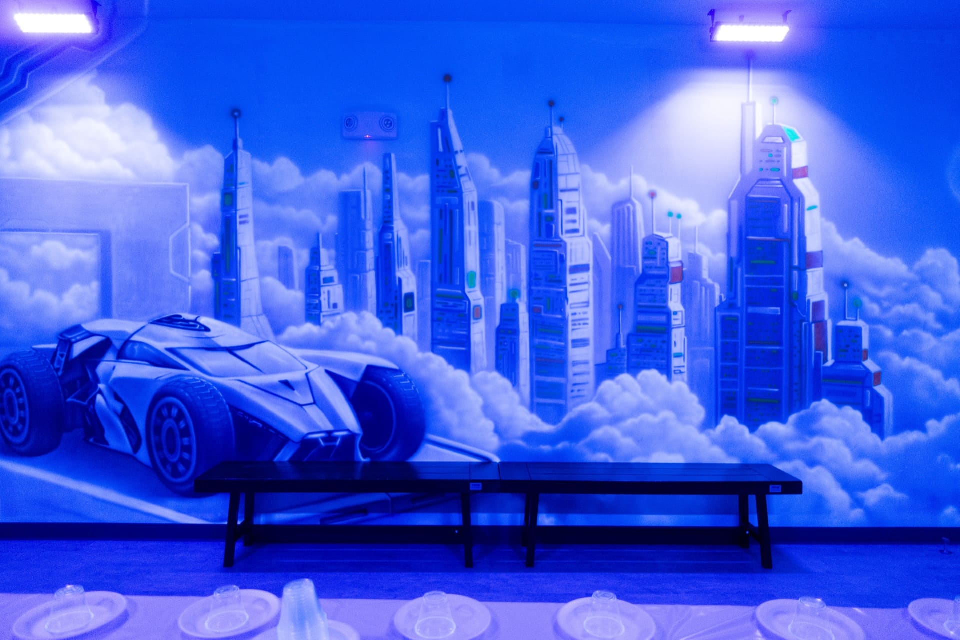 Superhero party room, photo 5 of 9